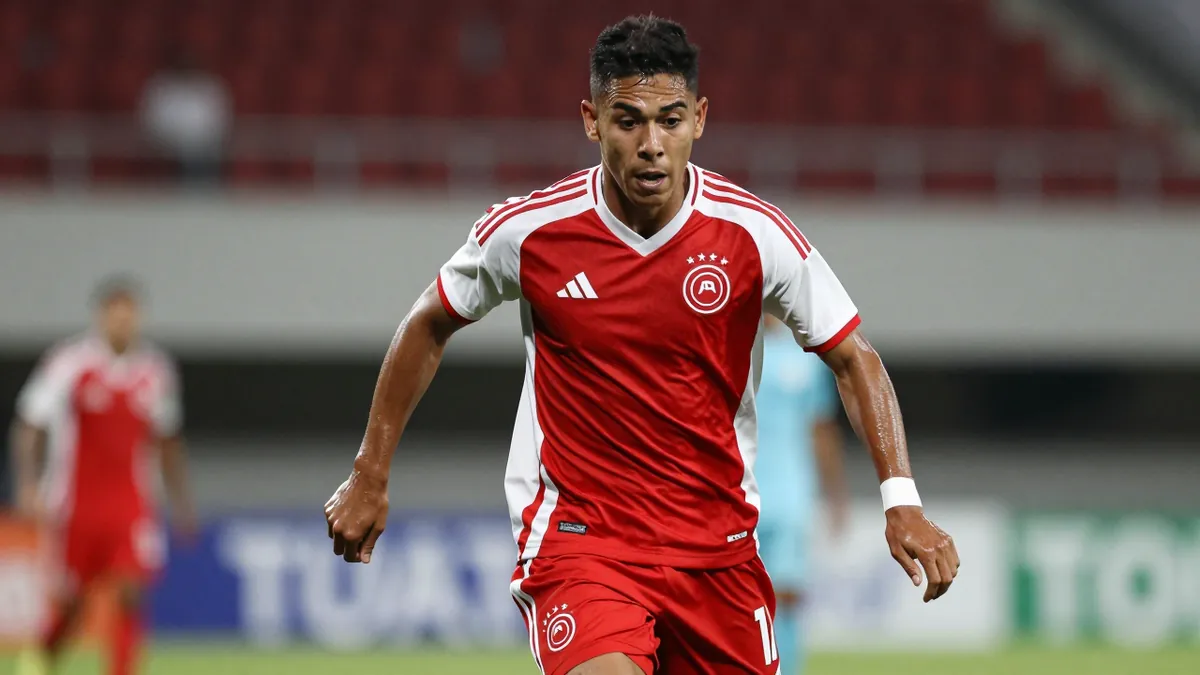 Lechia Gdansk's Camilo Mena attracts interest from AS Saint-Étienne